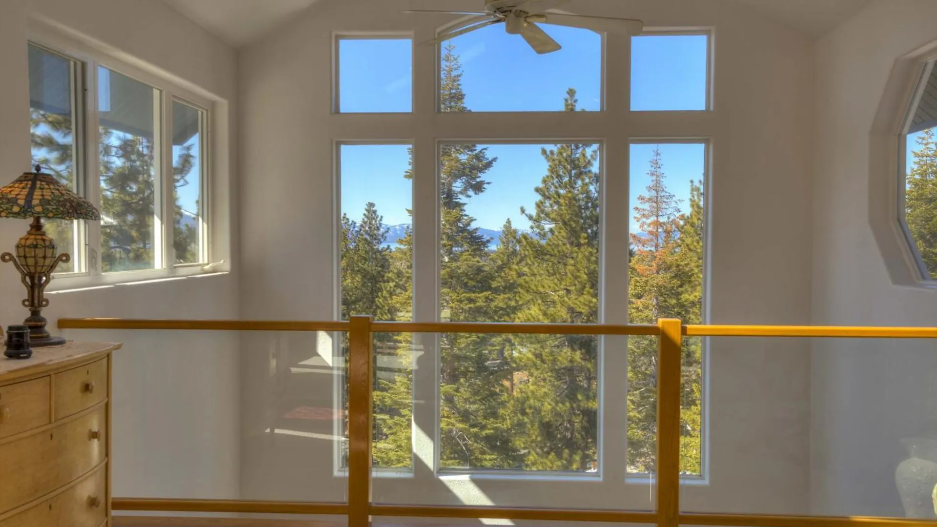 Enviable Lake Mountain Views Wth Waterfall South Lake Tahoe 0*,  United States