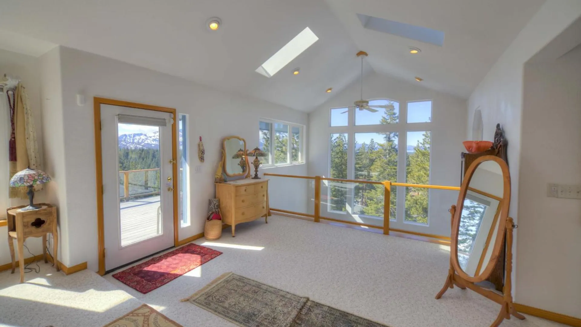 Holiday home Enviable Lake Mountain Views Wth Waterfall South Lake Tahoe